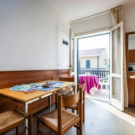 Holiday Park Michelangelo, Spiaggia Apartment *